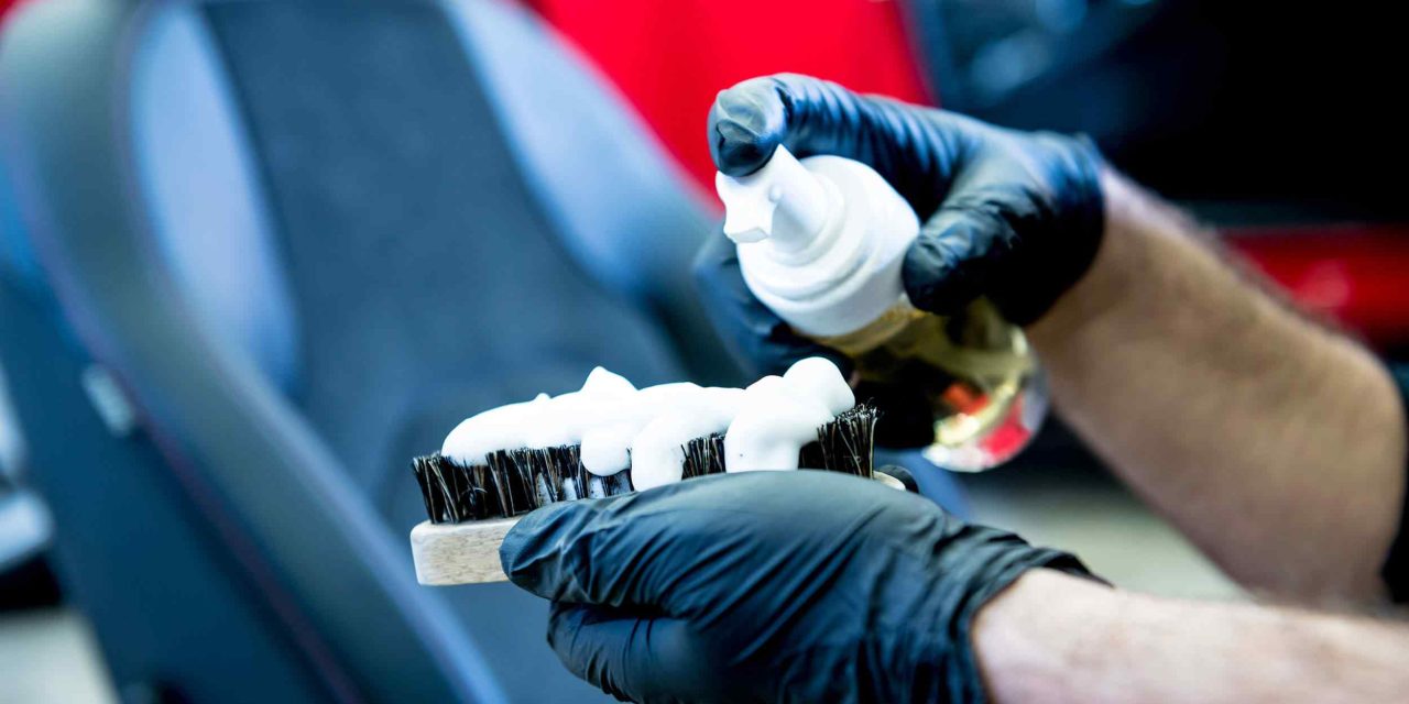 Tapiterie piele auto – Cum se curata?